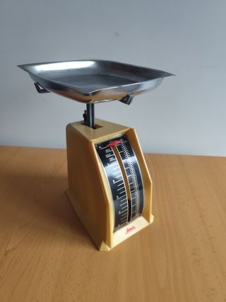 Báscula de cocina vintage