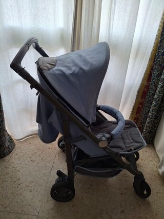 Sillita ligera bebecar celeste y gris