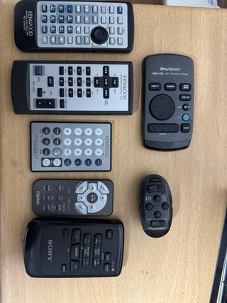 Lotto telecomandi pioneer alpine sony kenwood cla