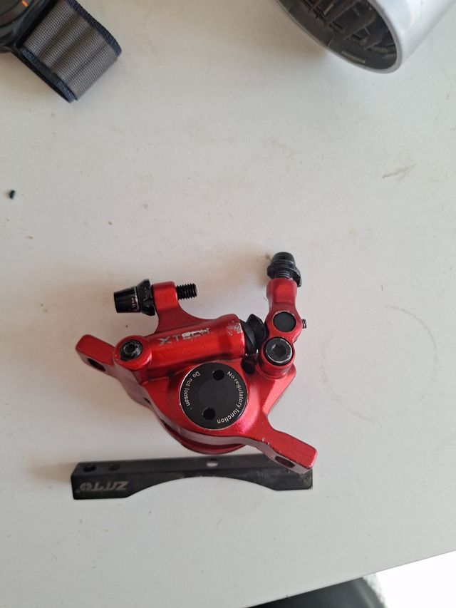 Vendo pinza de frenos patinete xiaomi