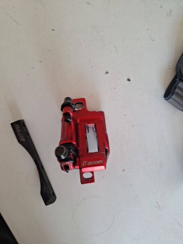 Vendo pinza de frenos patinete xiaomi