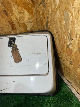 Guantera y asiento vespa con llave ✅♻️