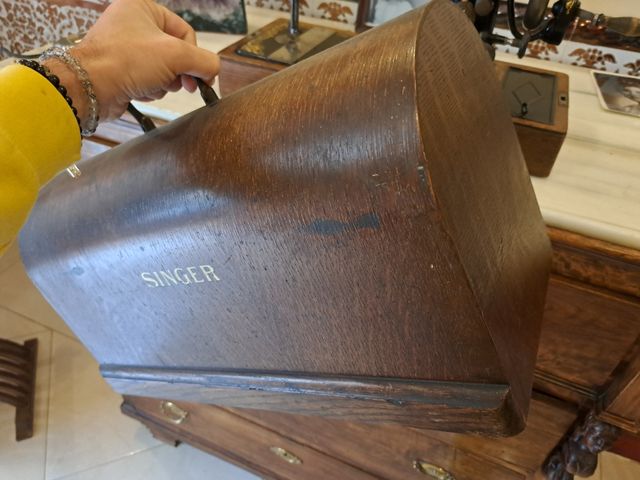 Máquina de coser singer