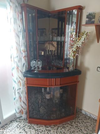 Vendo mueble bar.
