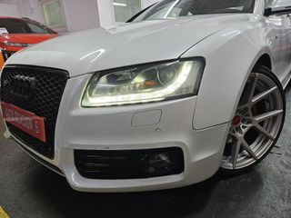 AUDI S5 4.2 FSI quattro tiptronic