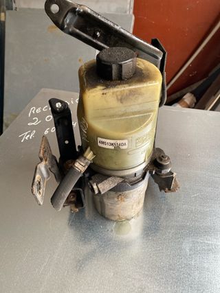 Bomba de direccion electrica