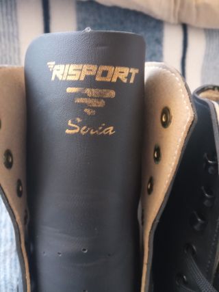 BOTAS DE PATINAJE RISPORT SIRIA