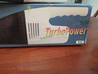 Aspiradora a pilas potente.