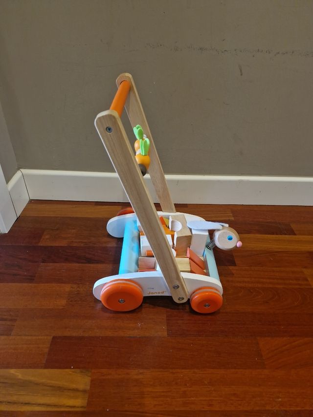 Correpasillos y bloques madera