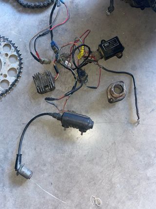 Motor yamaha sr 250