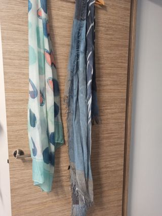 Pañuelo cuello regalo comprando otro artículo