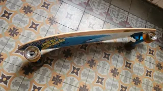 Longboard skate Manual
