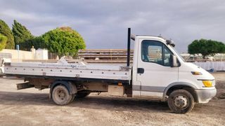 CAMIÓN PORTES ECONÓMICOS MUDANZAS