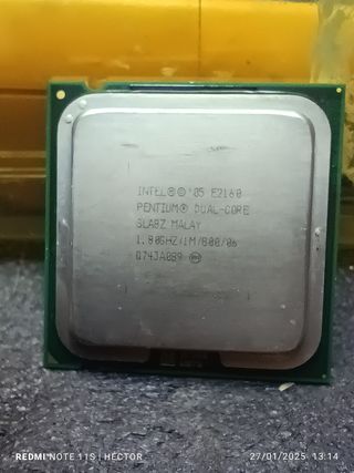 Dos CPU Intel E8400 y Intel E2160