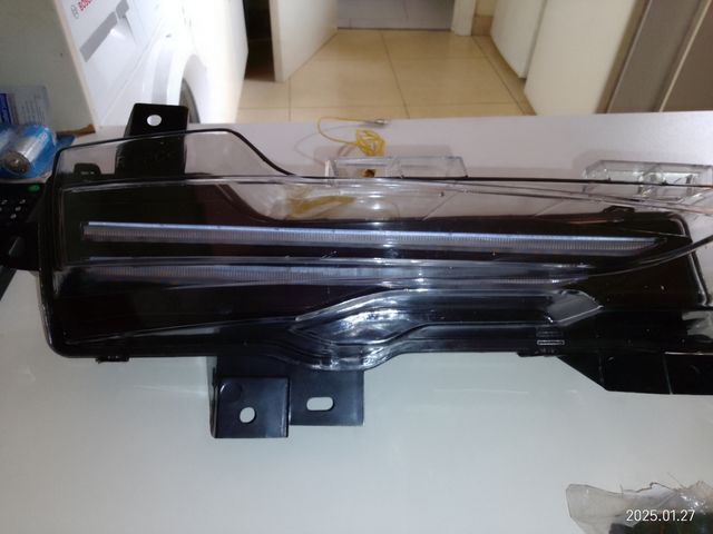 TESLA Faros Antiniebla led model 3 /( LOS 2FAROS)