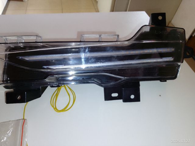 TESLA Faros Antiniebla led model 3 /( LOS 2FAROS)