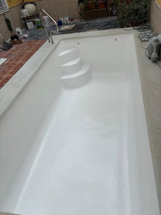 Recubrimientos de piscina...