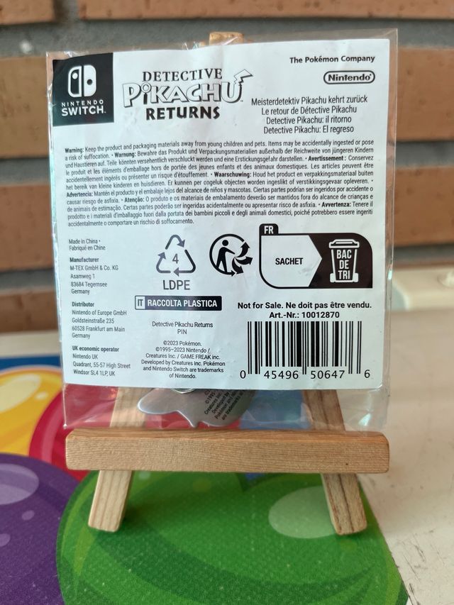 Pino de Reserva do Detetive Pikachu Selado