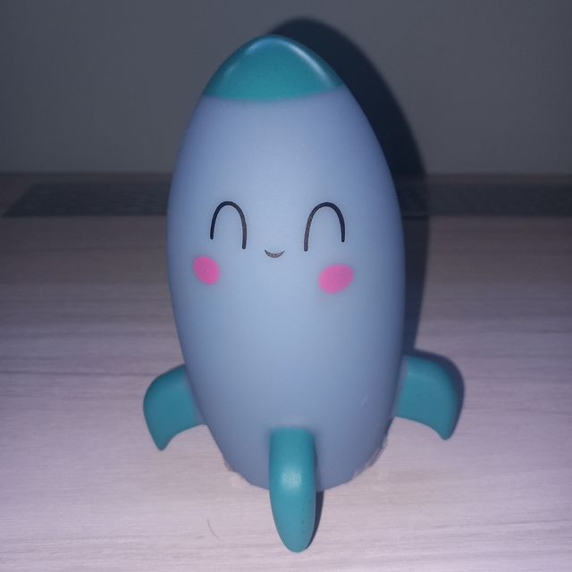 Lámpara de noche para niños .