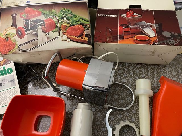 Fiseldem Solemio tritacarne e spremipomodoro