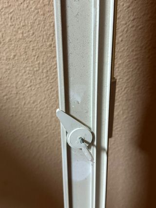 Paneles japoneses con mecanismo