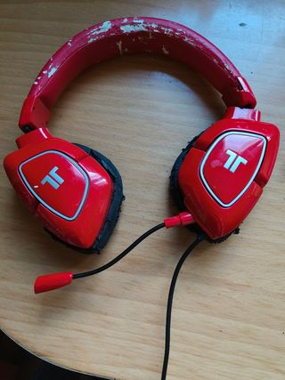 Cascos Gaming Tritton