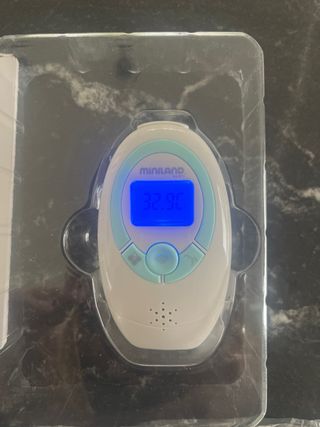 Termometro sin contacto que se conecta al mov
