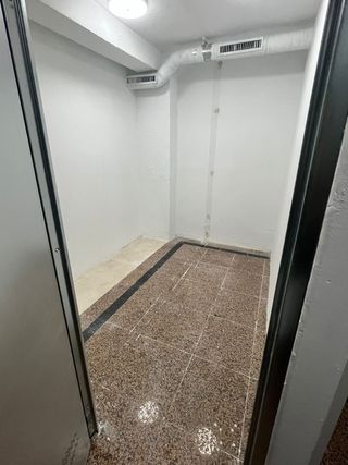 centro de trasteros ,ya al 95 %  de capacidad