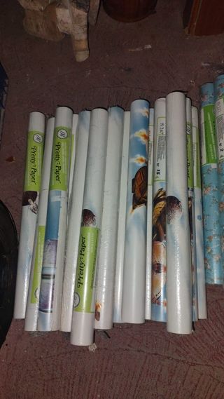 Rollos de papel pintado.