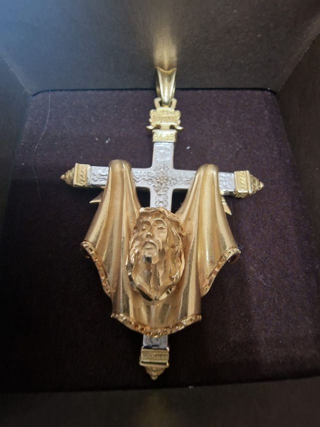 COLGANTE CRISTO CRUZ ORO18KT