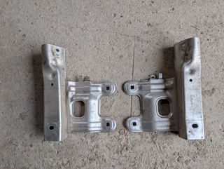 Various BMW F20 parts