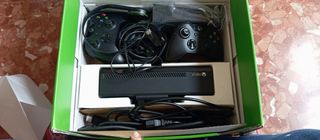 XBOX ONE y 2 mandos