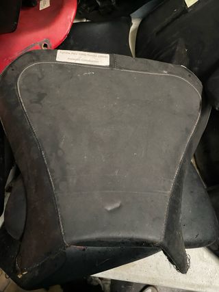 Asiento Aprilia Tuono