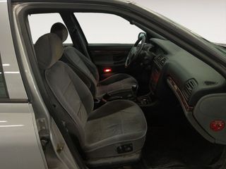 Peugeot 406 SRDT HDI 110