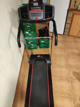 Cinta de correr FIT FIU plegable.