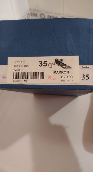 Zapatos tacón bajo N 35