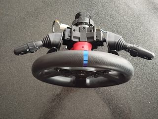 volante con accesorios para base thrustmaster