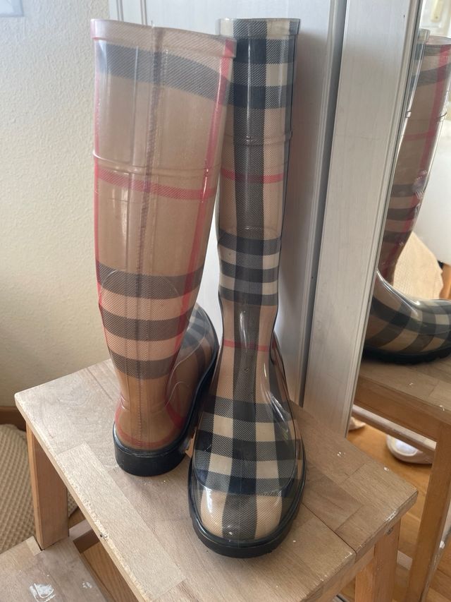Botas de agua altas se puede negociar
