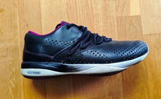 Reebok easy tone