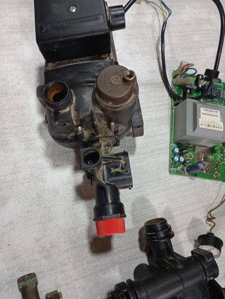 Piezas de una caldera de gas chaffoteaux as Deffot