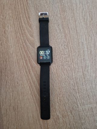 Reloj inteligente negro