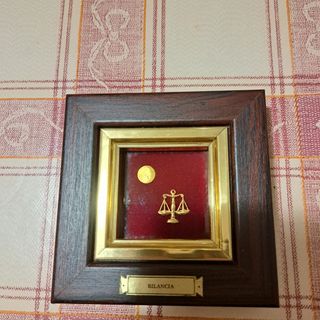 Quadretto con segno zodiacale