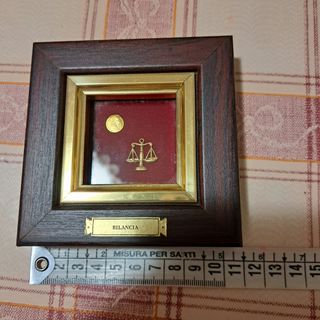 Quadretto con segno zodiacale