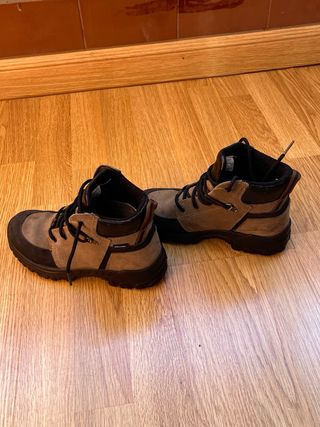 Botas de montaña de niño 
