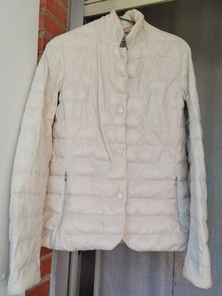 Cazadora Geox beige de plumas