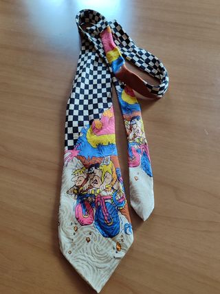 Cravatta vintage "gli antenati"