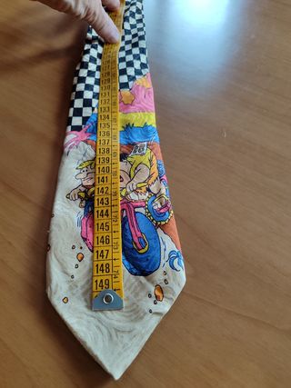 Cravatta vintage "gli antenati"