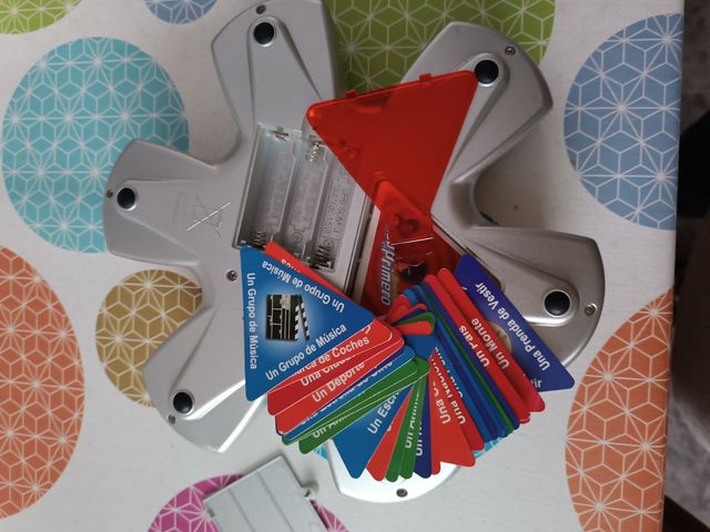 Juego pulsa primero electronico