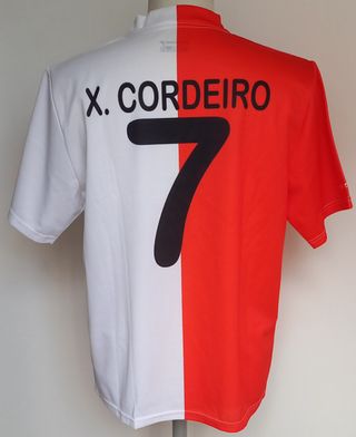 Camisola do centenário do Leixões