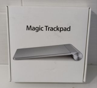 Magic Trackpad 
Solo hago envios